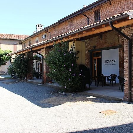 Ostello Artemista Ass. Ostelli Lombardia Spessa ภายนอก รูปภาพ